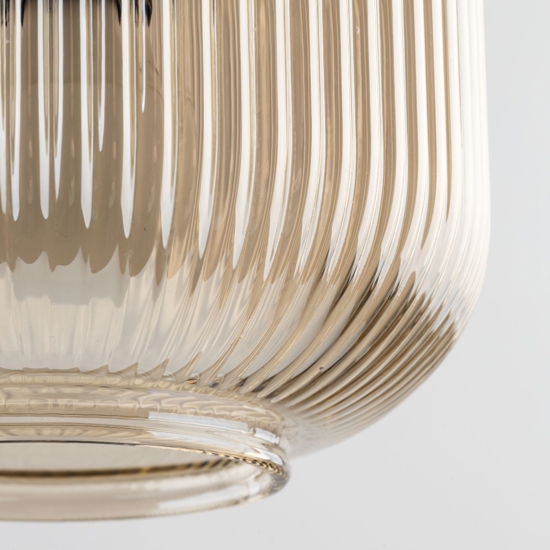 lampada a sospensione sfera di vetro ambra stile contemporaneo